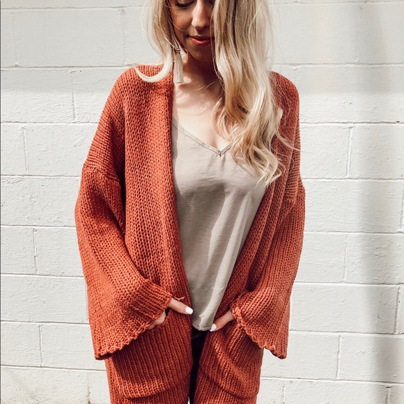 Tan Tank - Picture 3 of 3